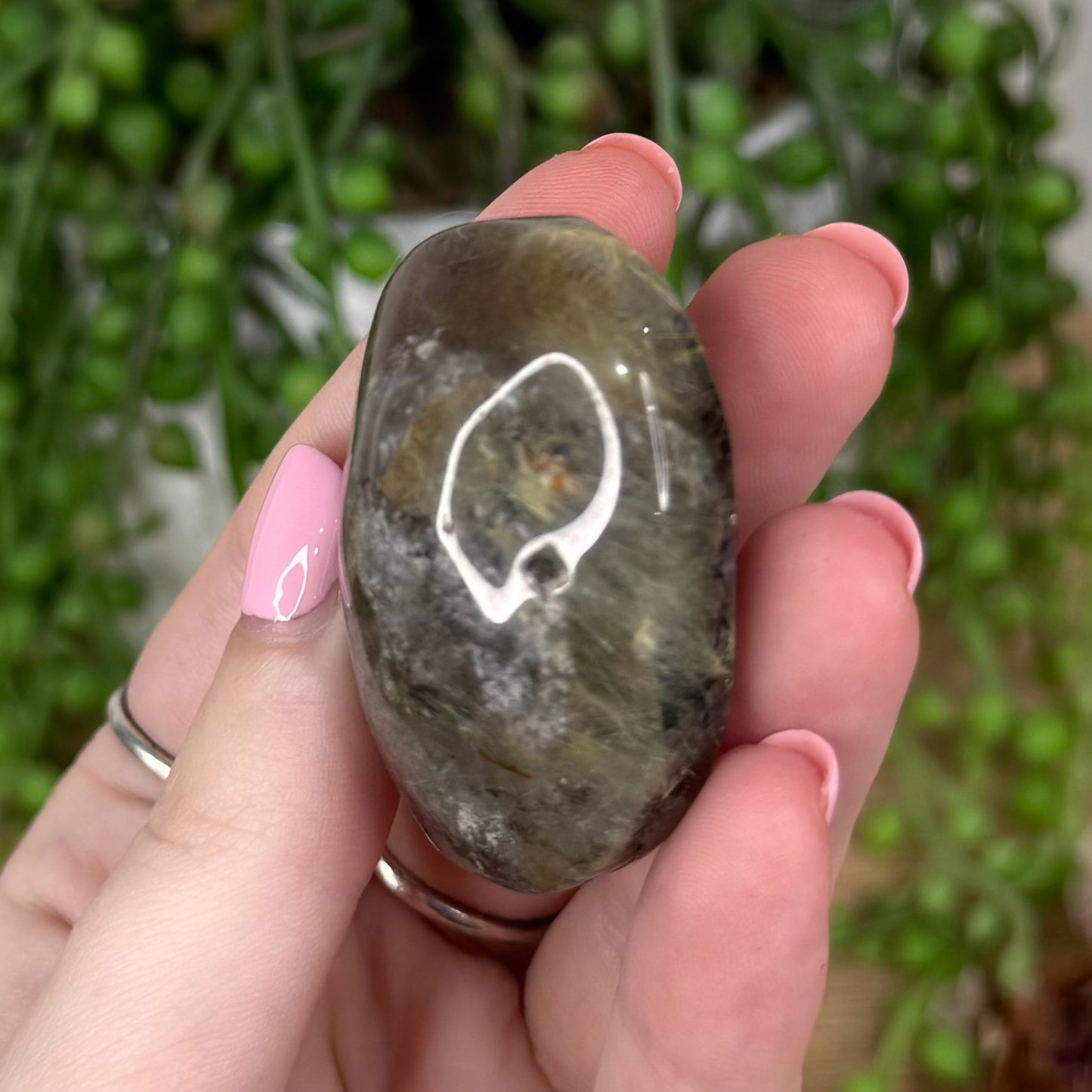 Smokey Rutile Palm Stone (U31)