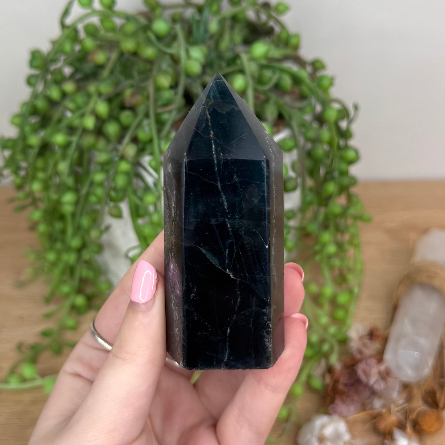 Blue Fluorite Point (U67)