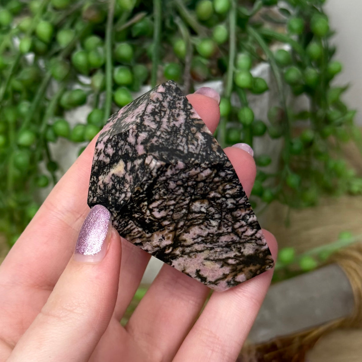Rhodonite Free Form (Z856)