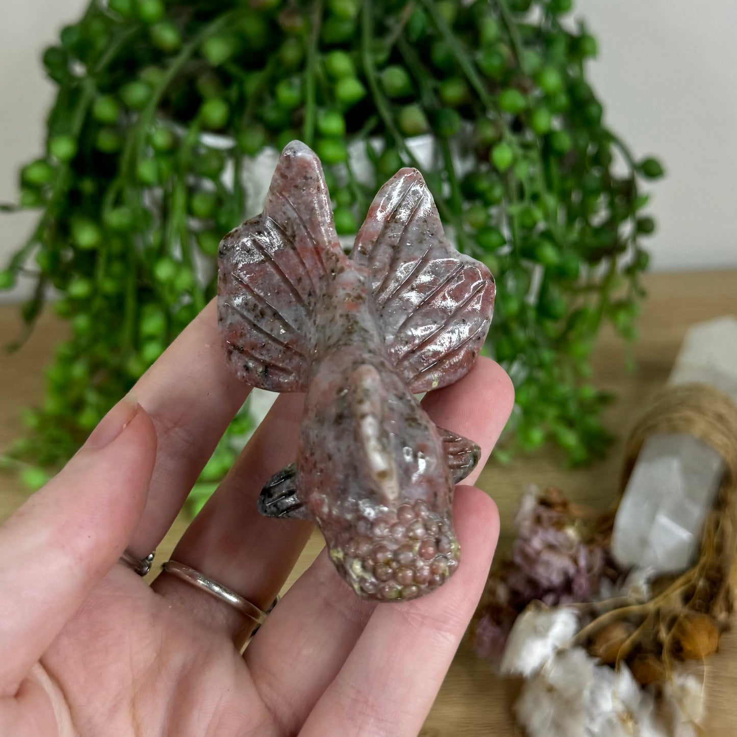 Plum Blossom Jasper Fish (P281)