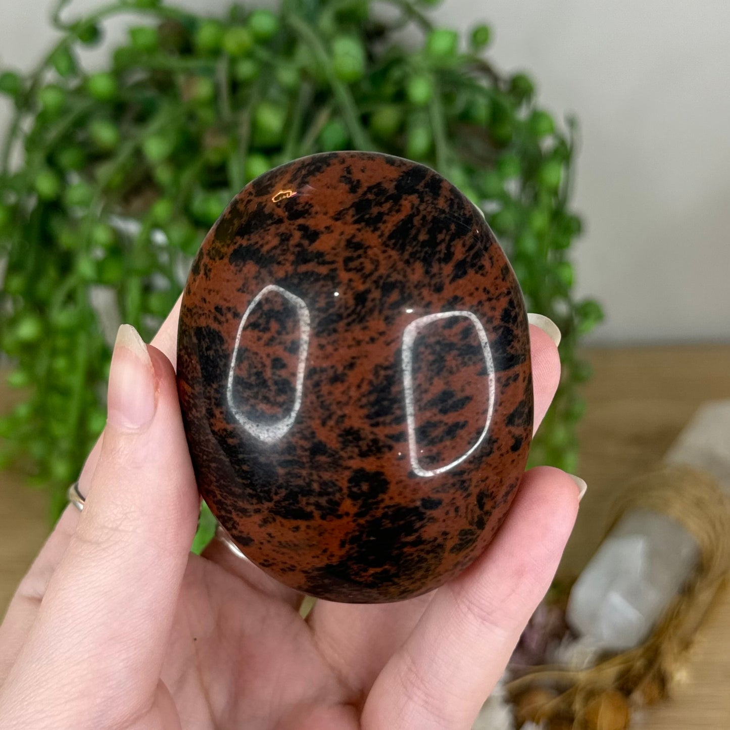Mahogany Obsidian Palm Stone (Q215)