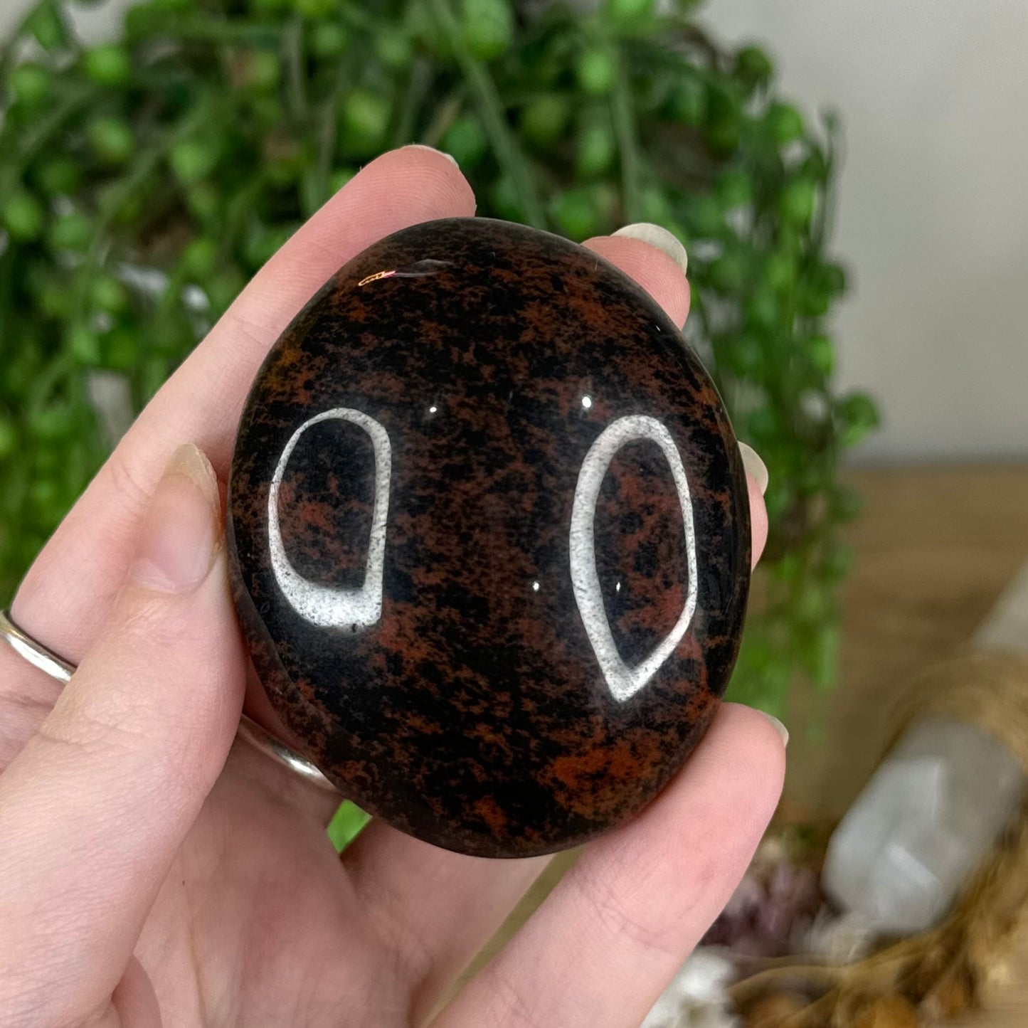 Mahogany Obsidian Palm Stone (Q214)