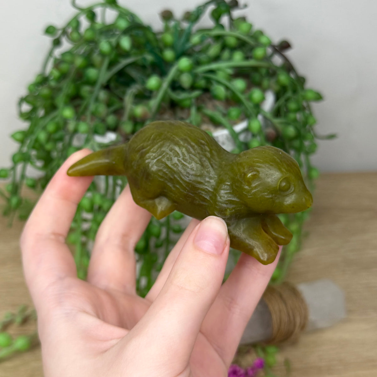 Green Jade Otter (373A)