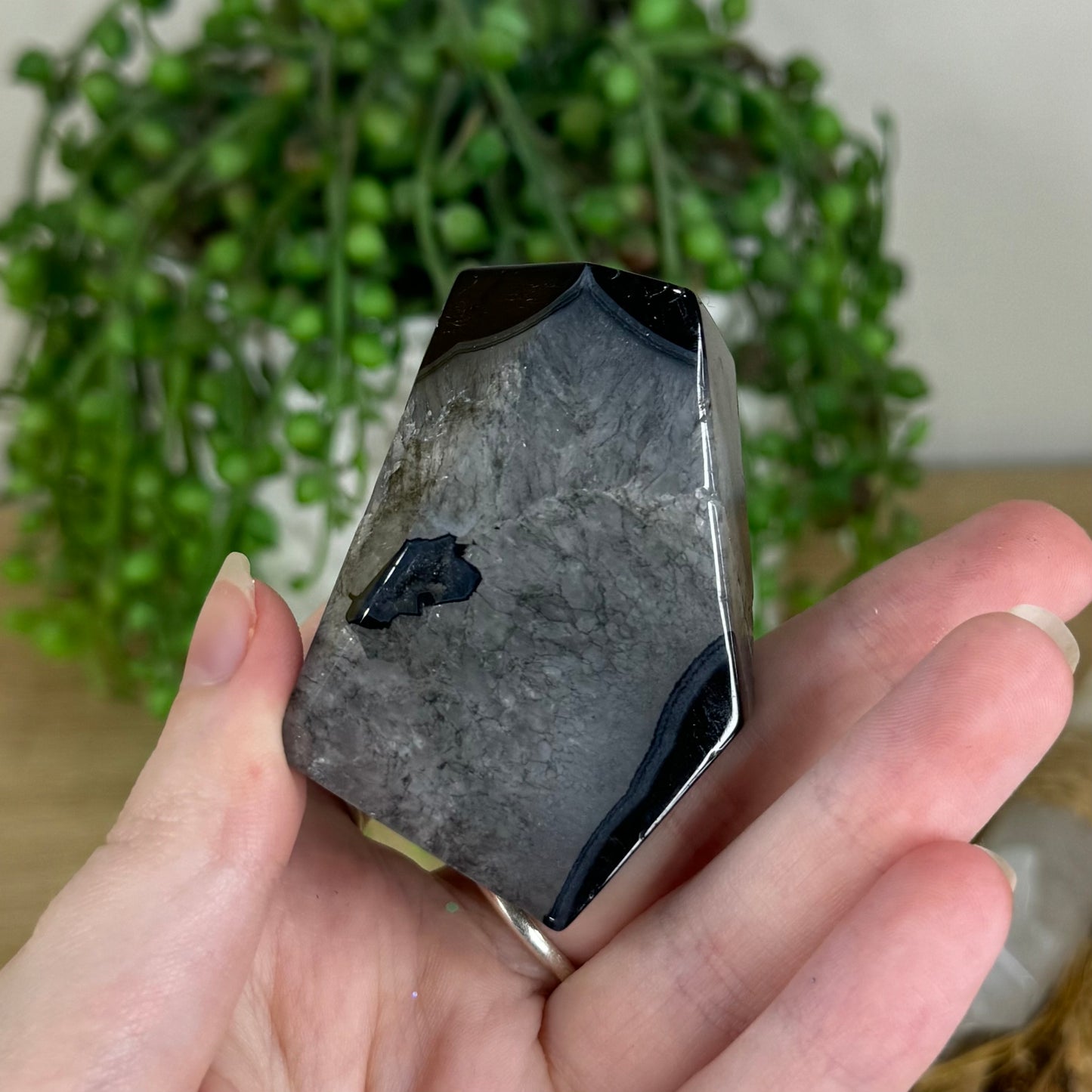 Black Agate Free Form (Q386)