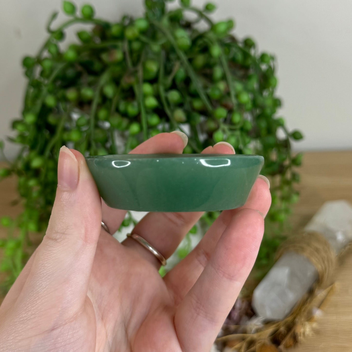Green Aventurine Bowl (Q561)