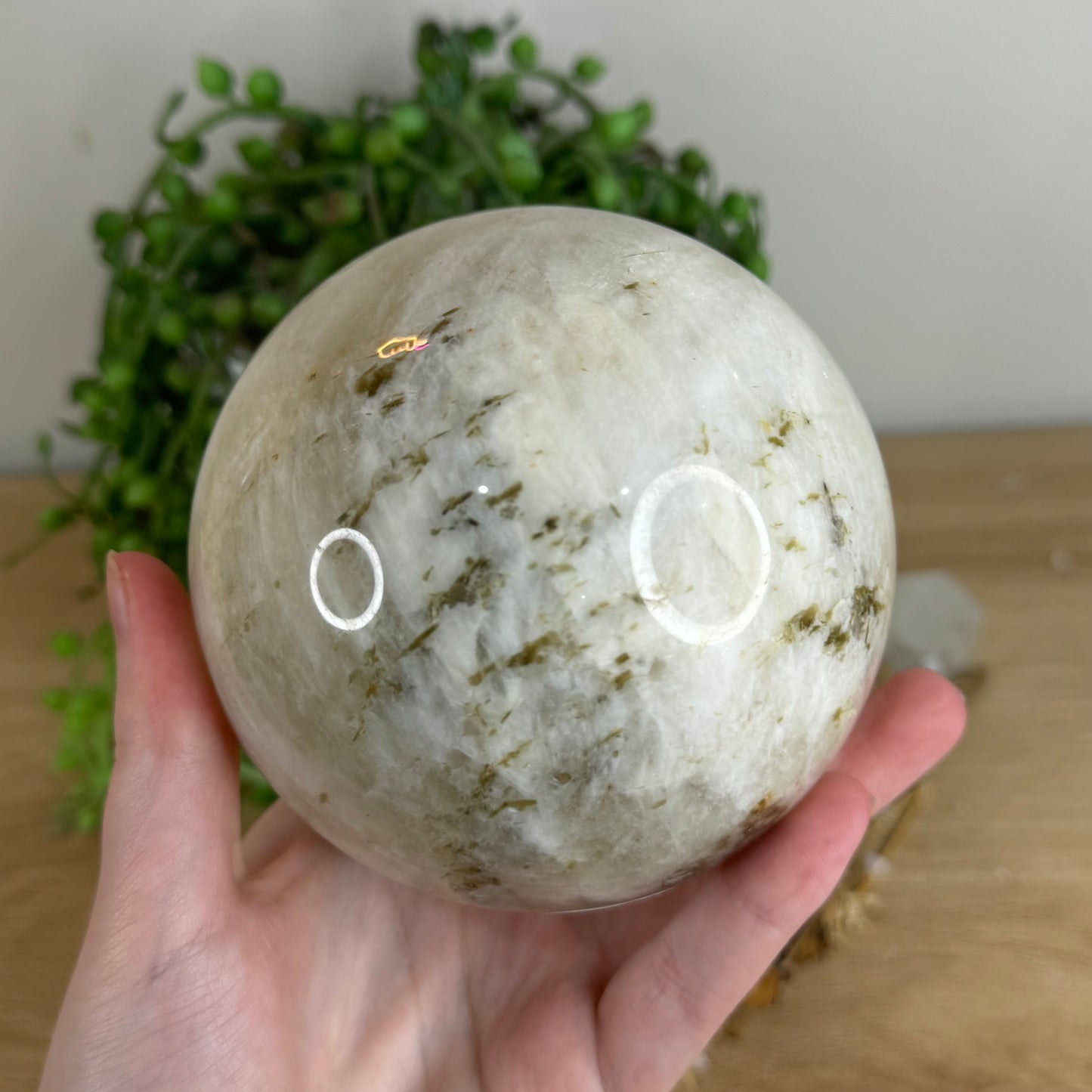 Moonstone Sphere (Q589)