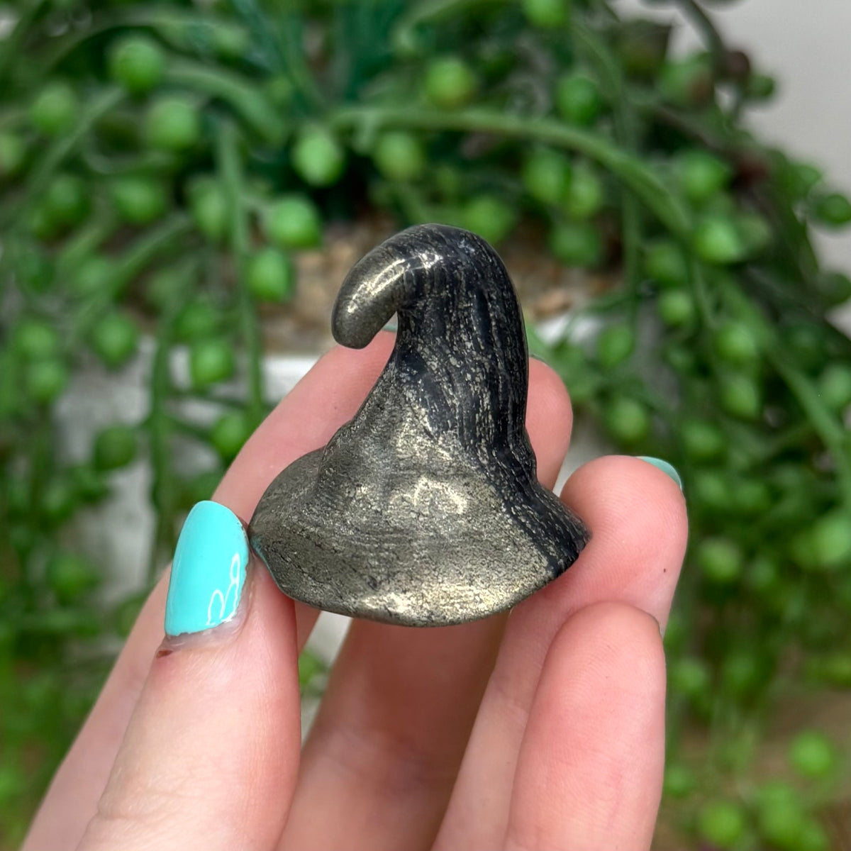 Pyrite Witch Hat (99B)