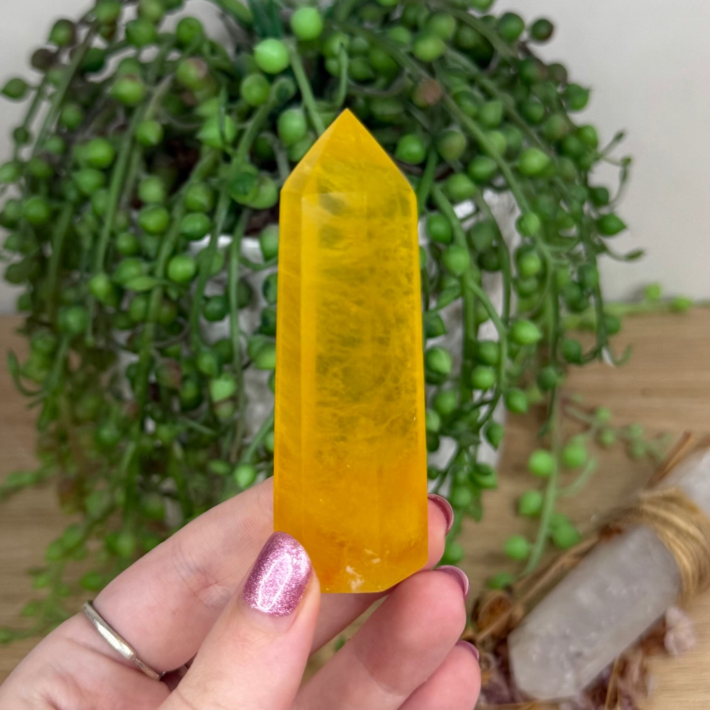 Yellow Fluorite Point (U980)