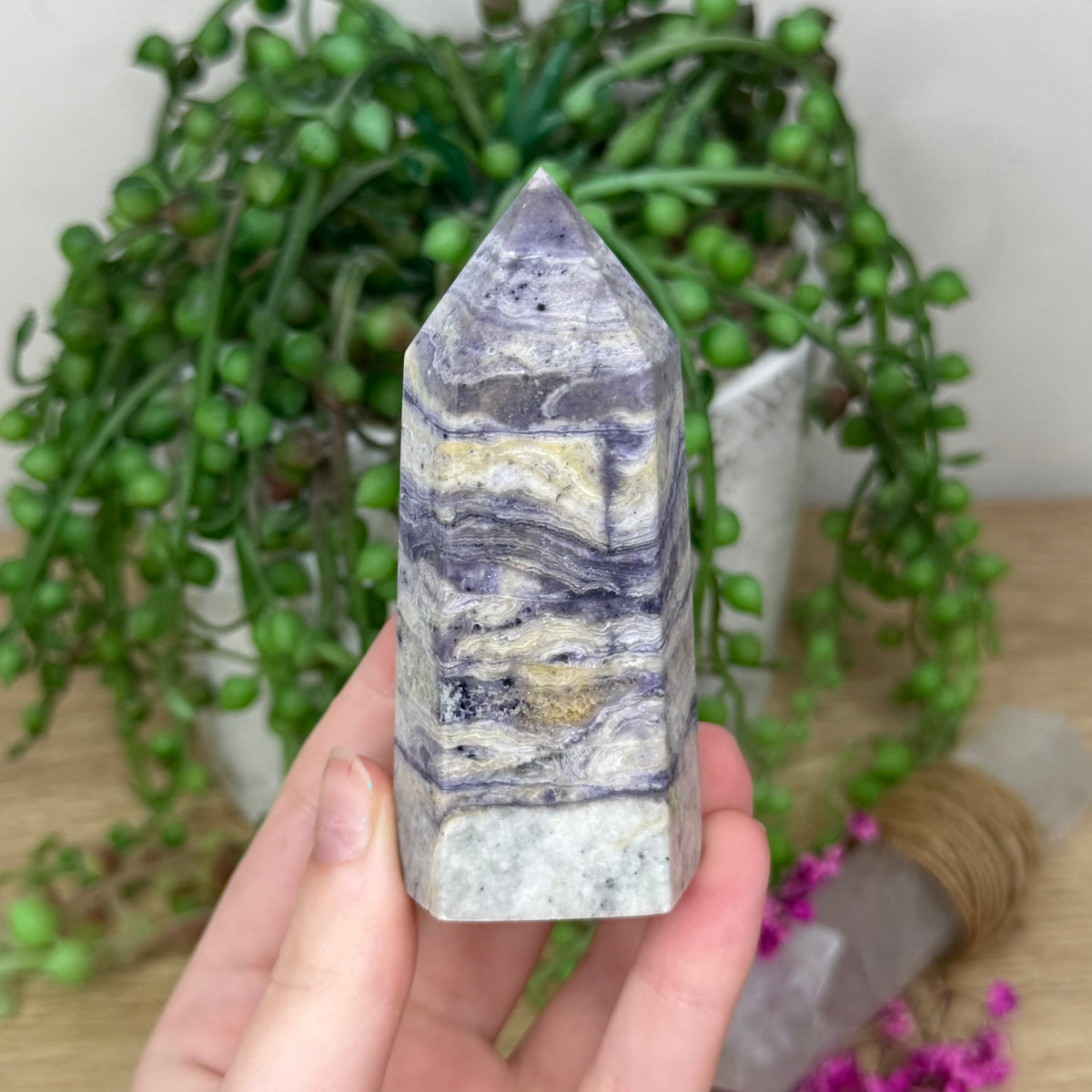 Tiffany Stone Point (56B)