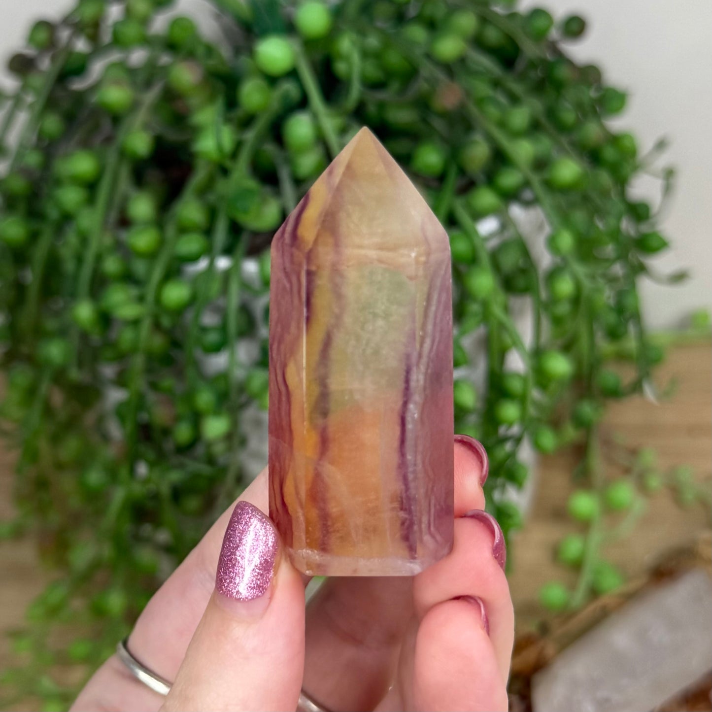 Candy Fluorite Point (W129)
