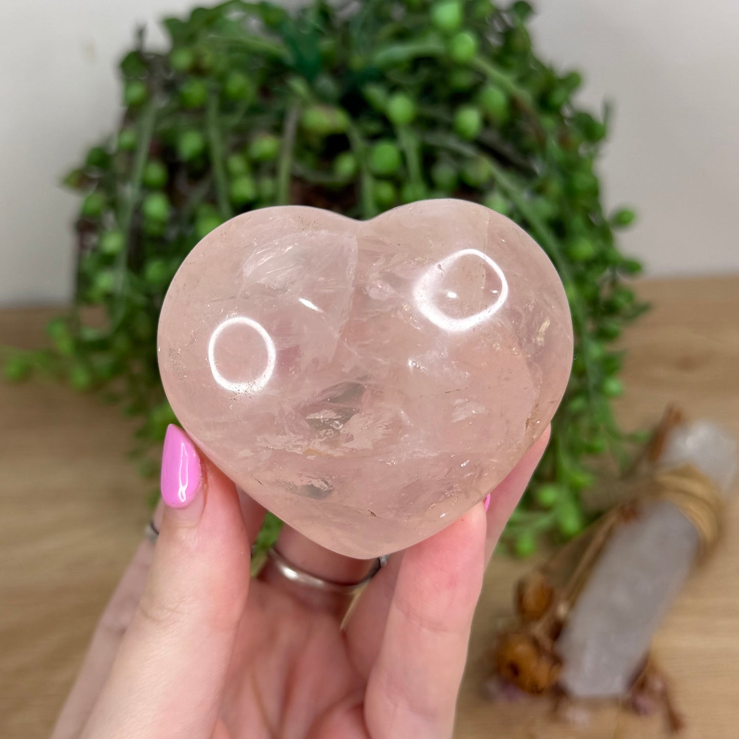 Rose Quartz Heart (X544)