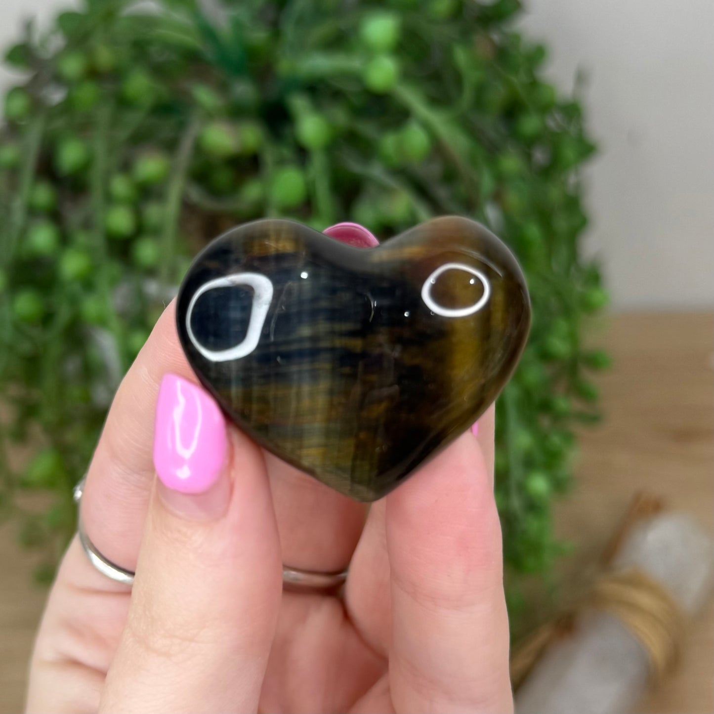 Blue Tiger Eye Heart (X718)