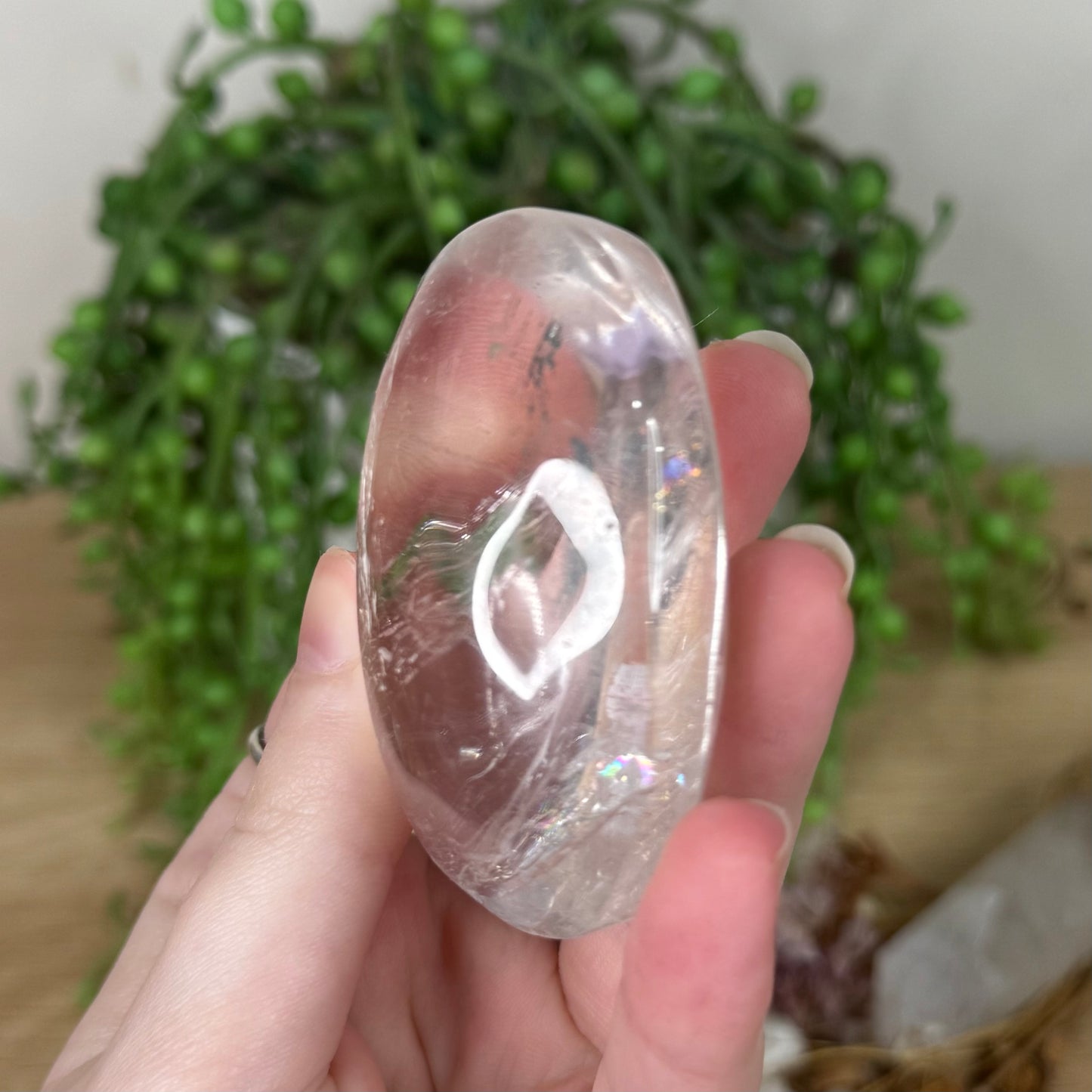 Clear Quartz Palm Stone (R867)