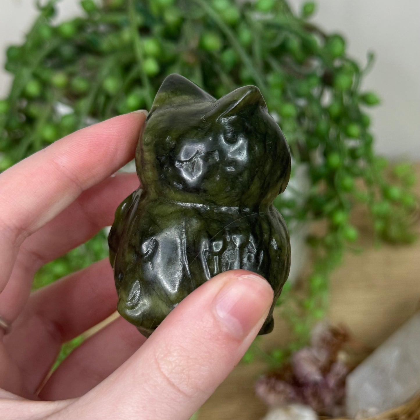Green Jade Owl (R841)