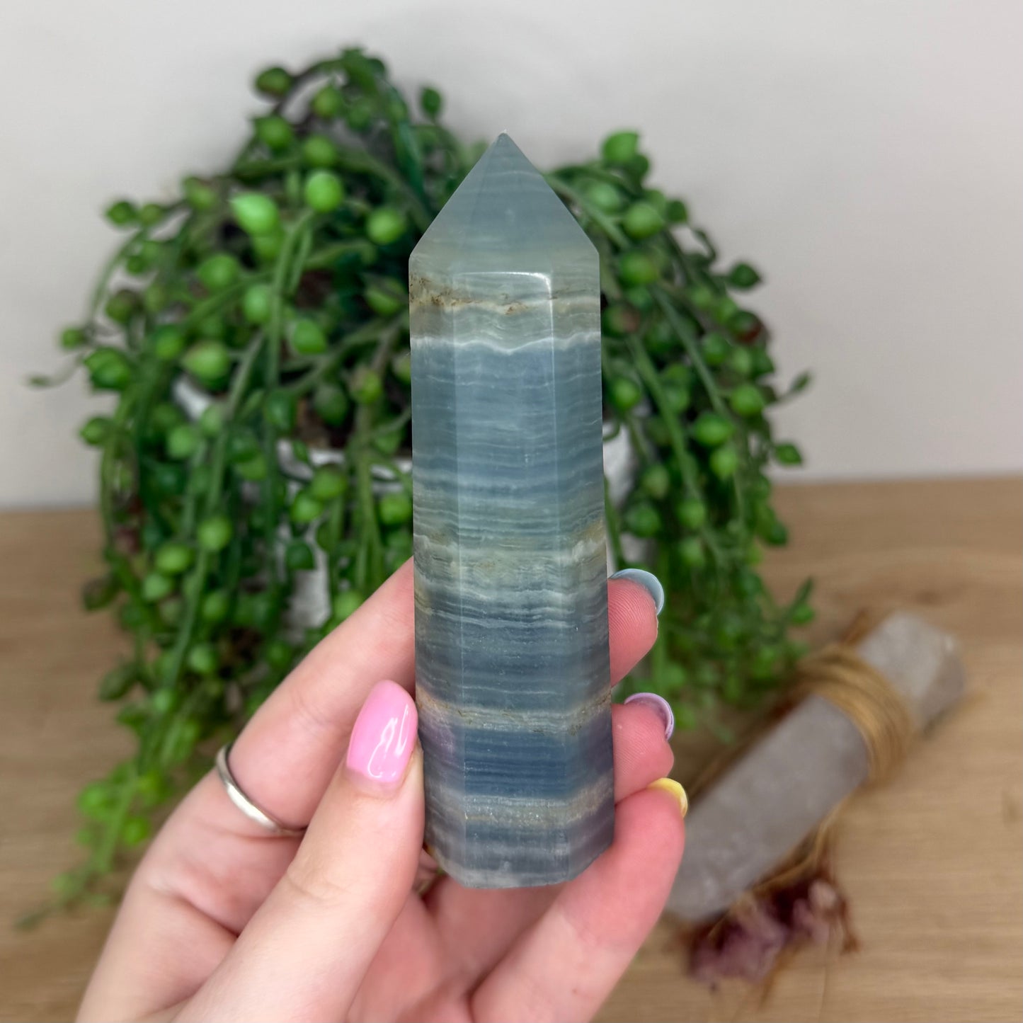 Blue Onyx Point (T50)