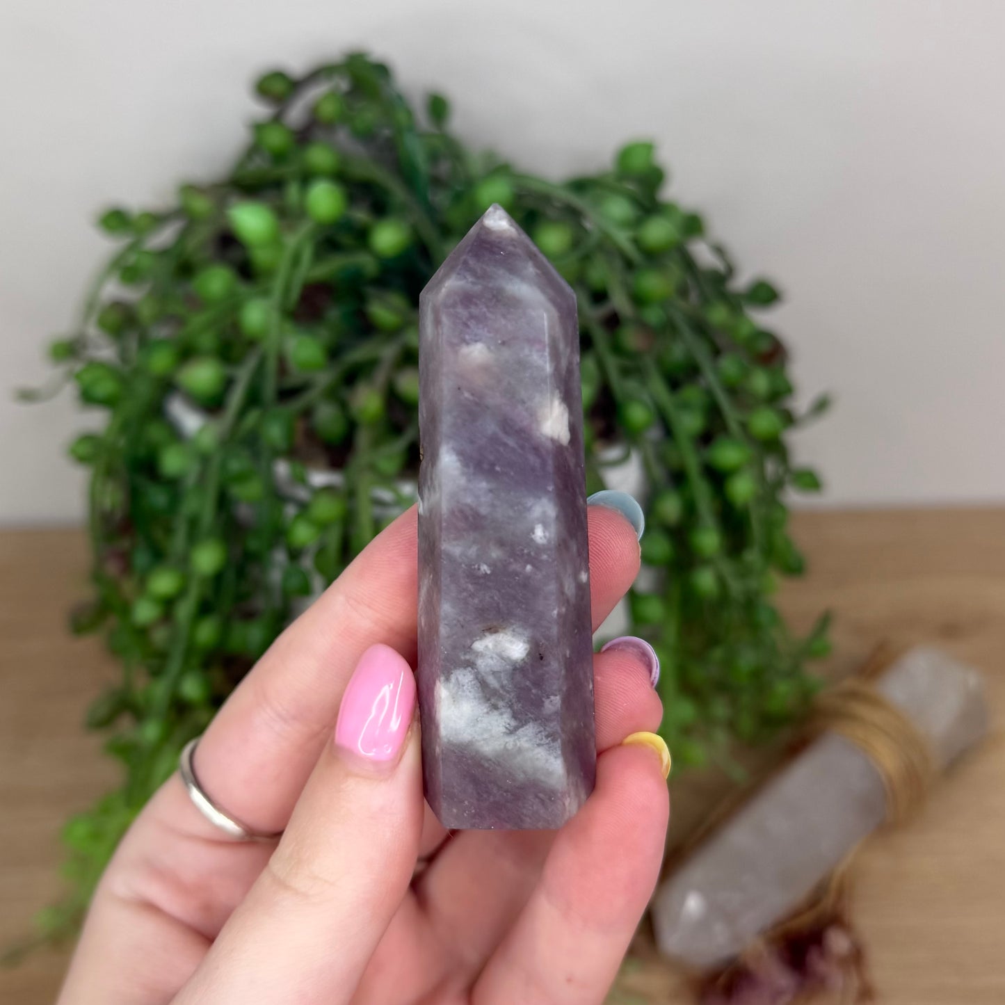 Plum Tourmaline Point (Y35)