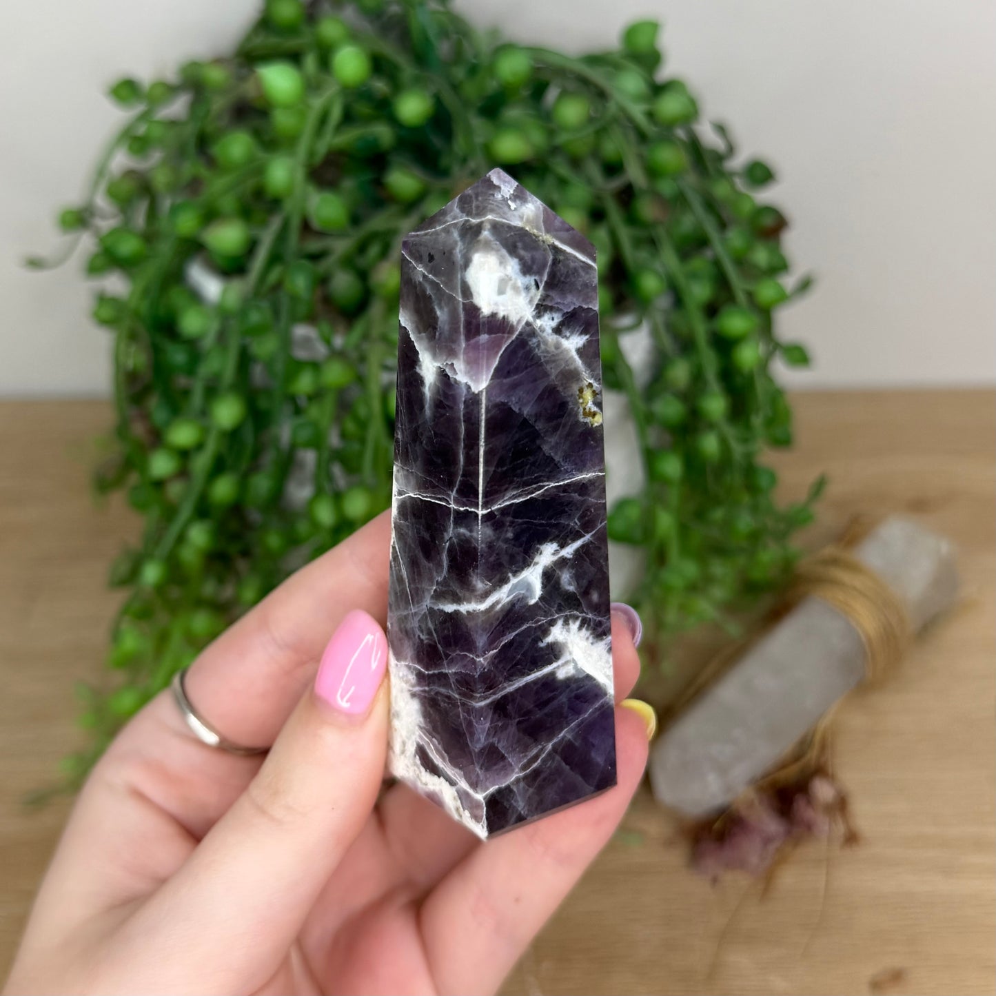 Spurrite Strombolite Point (Y10)