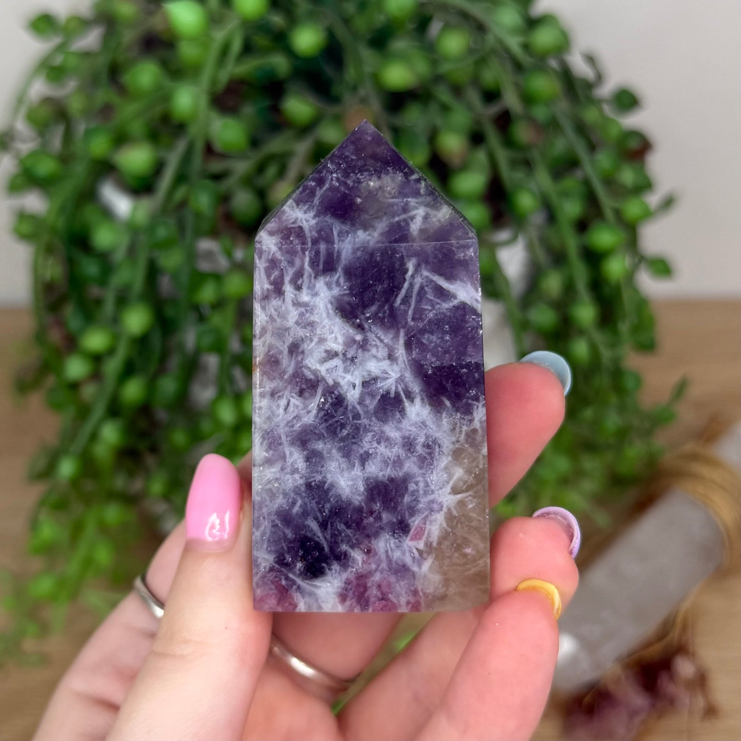 Unicorn Stone Point (X934)
