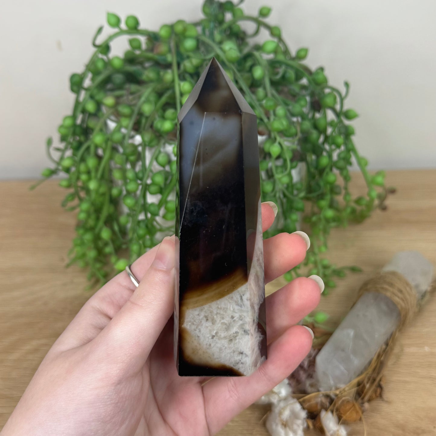Black Agate Point (R954)
