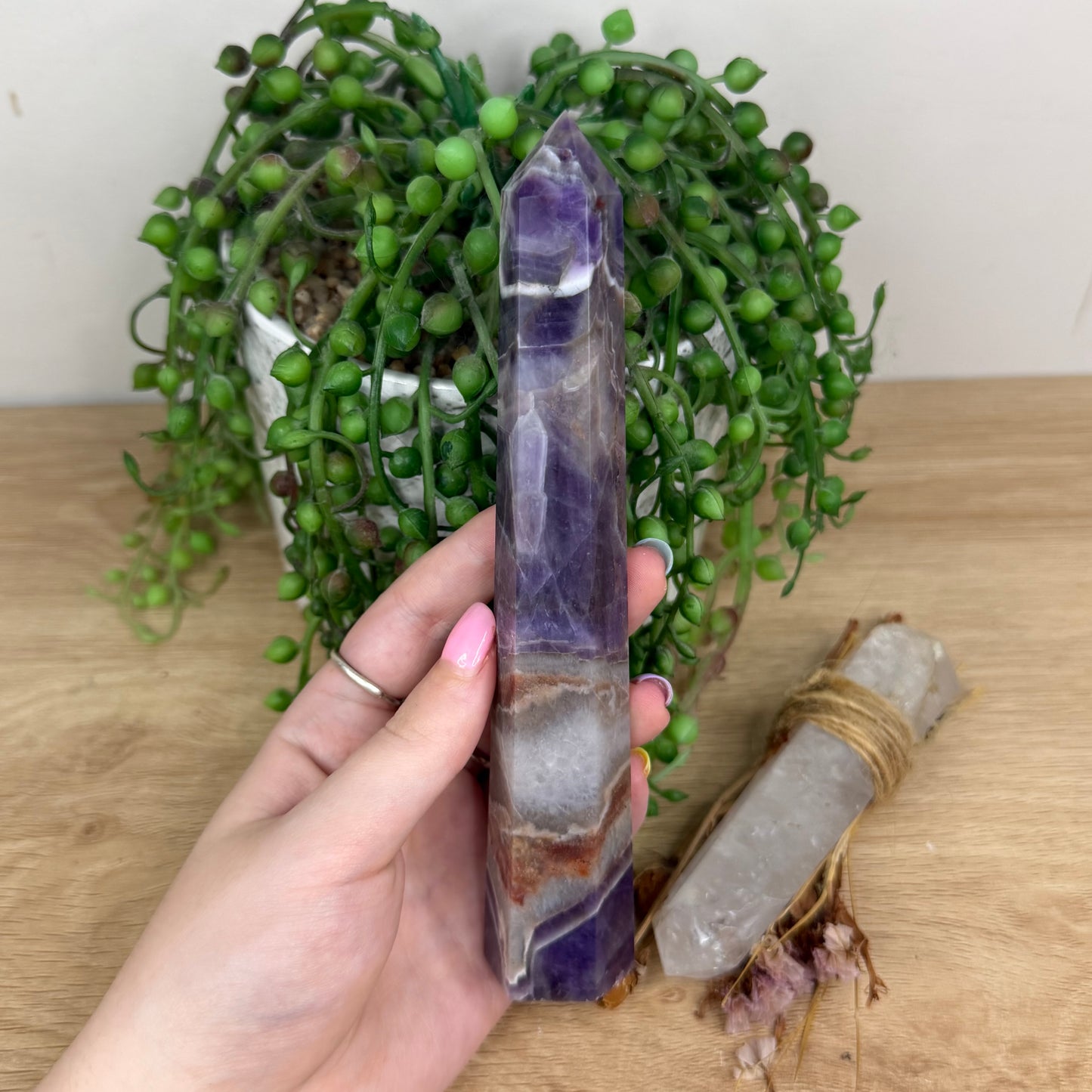 Dream Amethyst Tower (Y130)