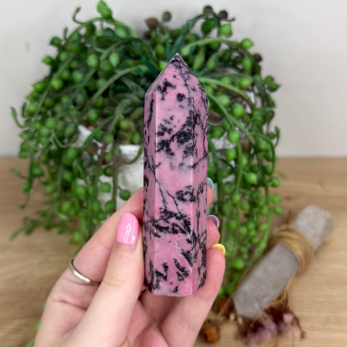 Rhodonite Point (Y165)