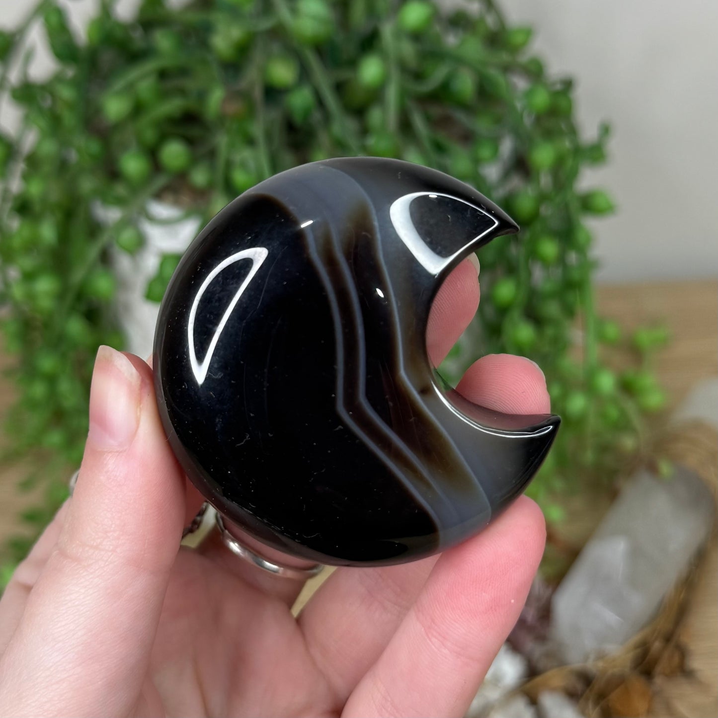Black Sardonyx Moon (S238)