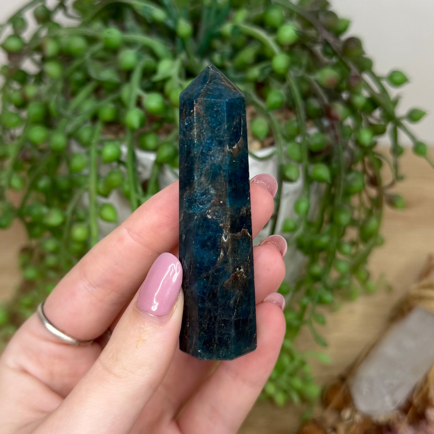 Blue Apatite Point (Y593)