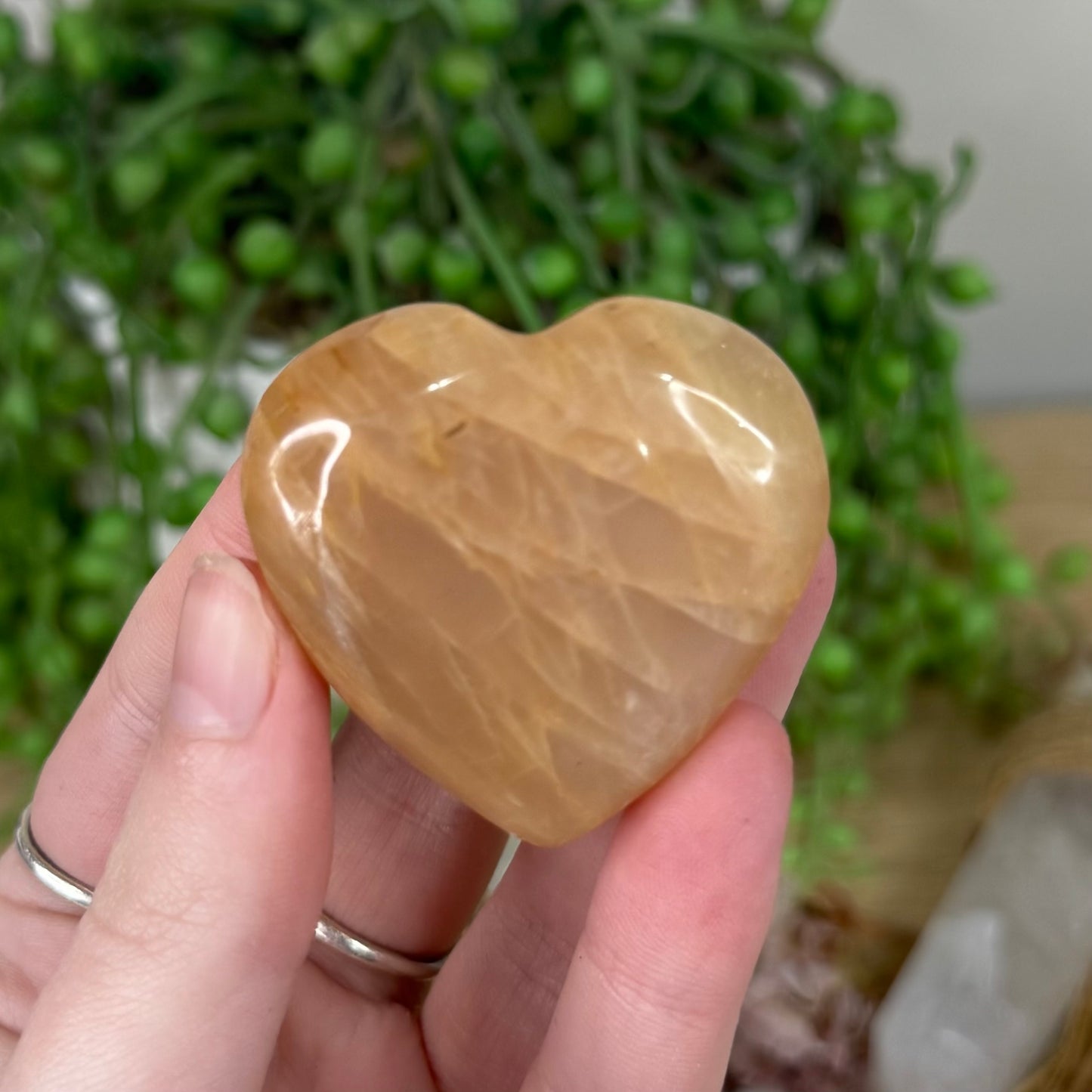 Peach Moonstone / Sunstone Heart (S375)