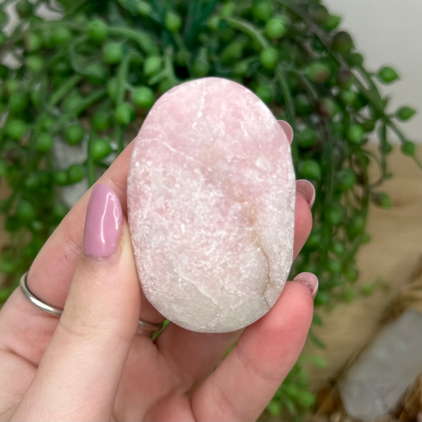 Pink Opal Palm Stone (Y473)