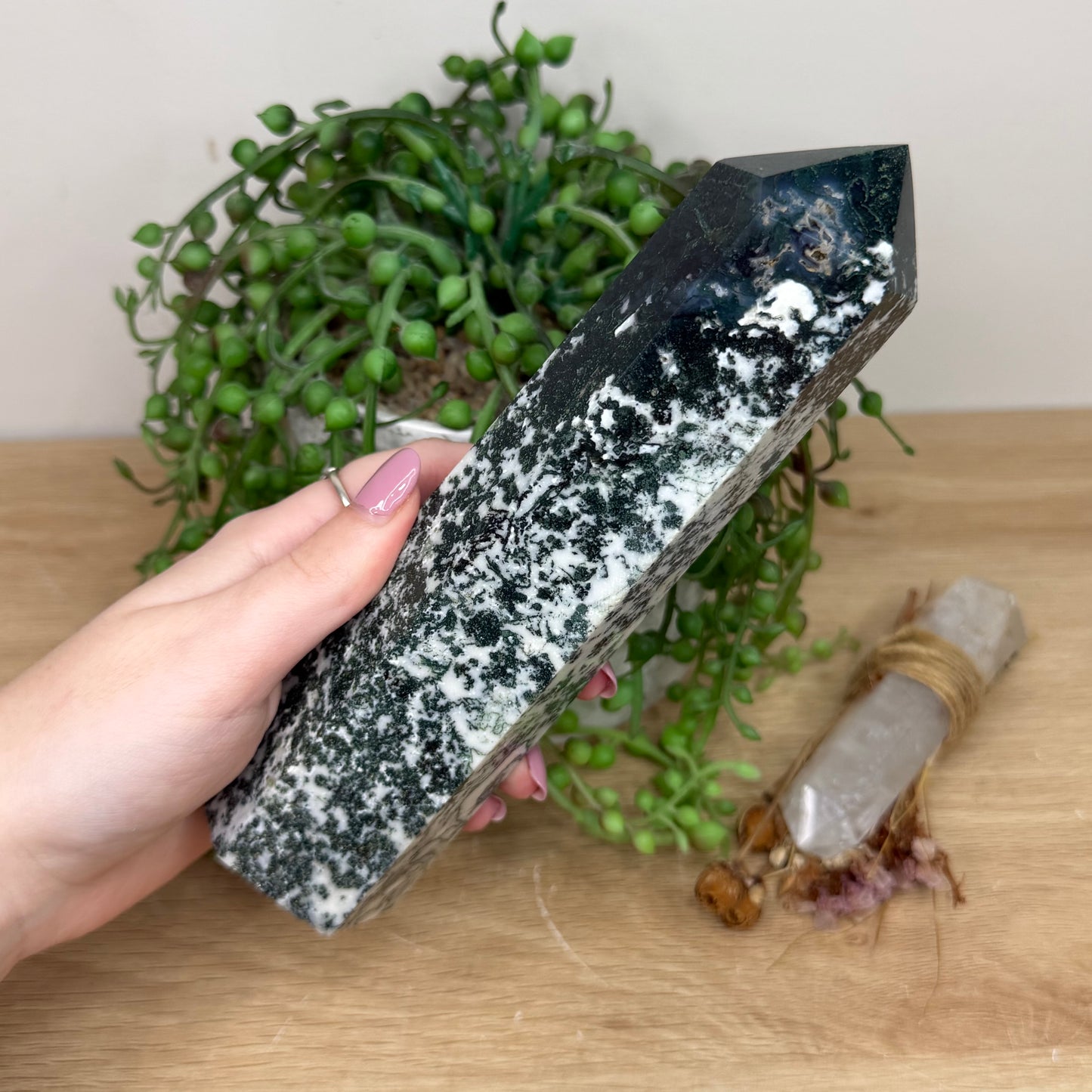 Moss Agate Tower (Y419)