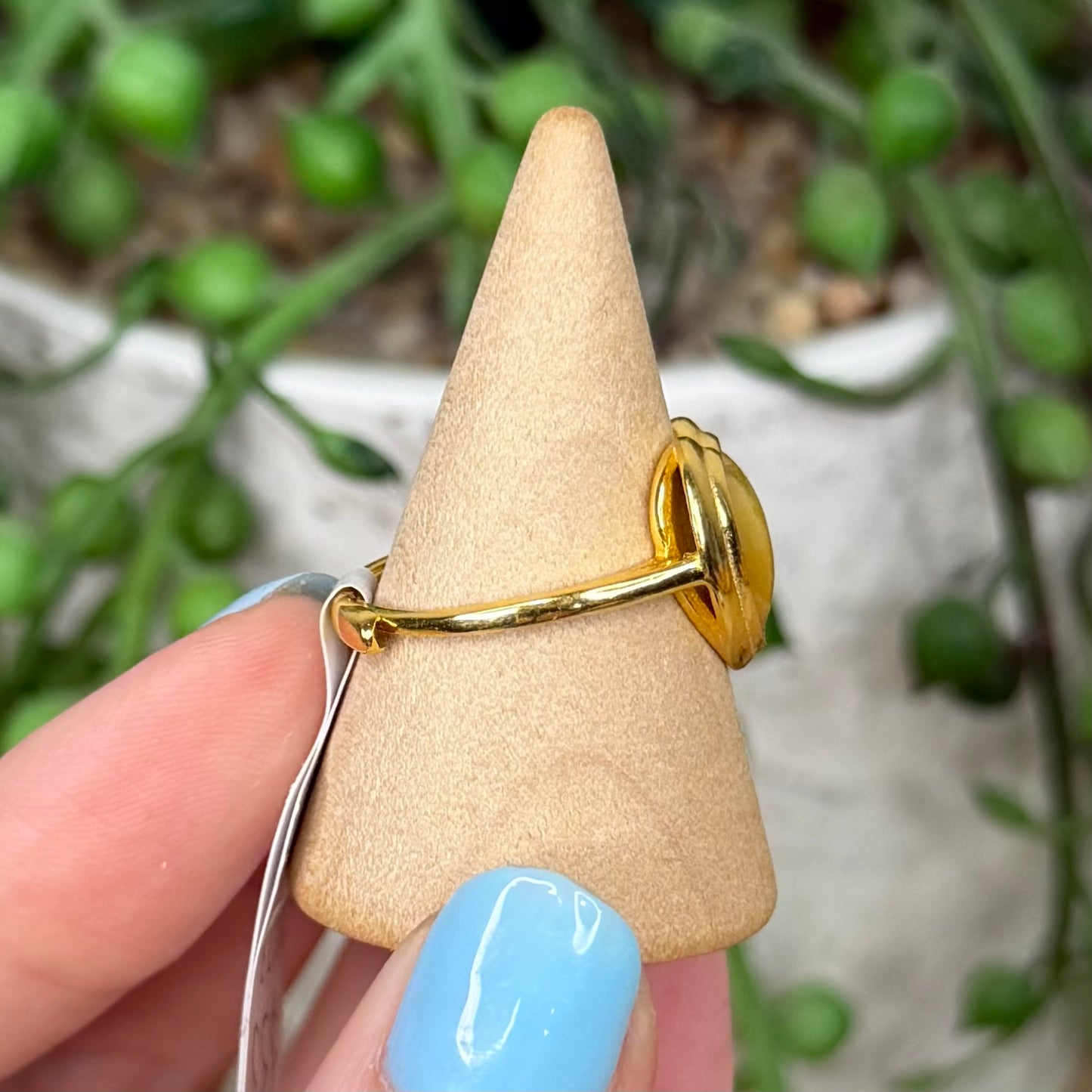 Shell Gold Plated Ring (X173)