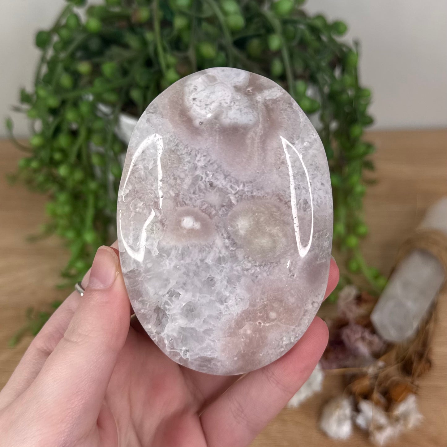 Pink Amethyst / Flower Agate Palm Stone (S999)