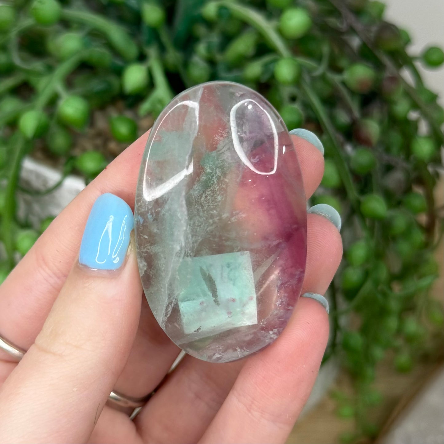 Fluorite Palm Stone (Y778)