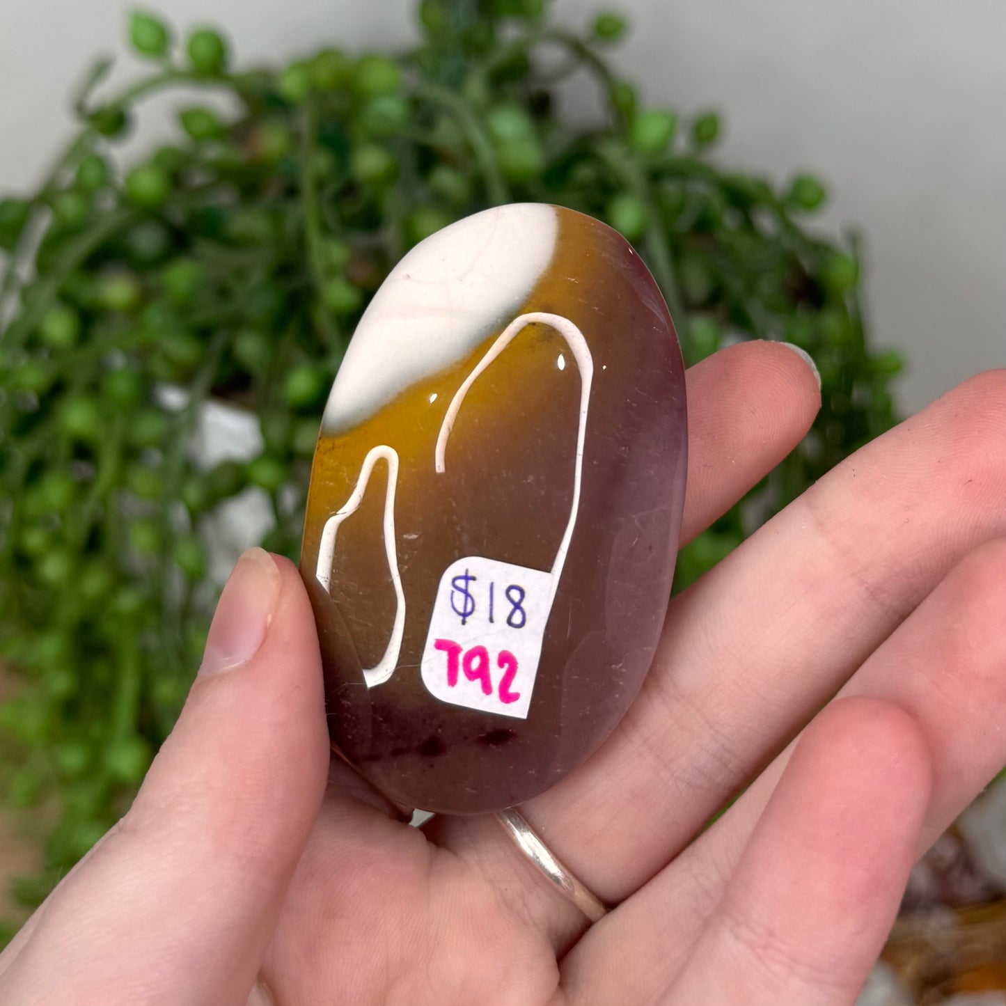 Mookaite Palm Stone (T92)