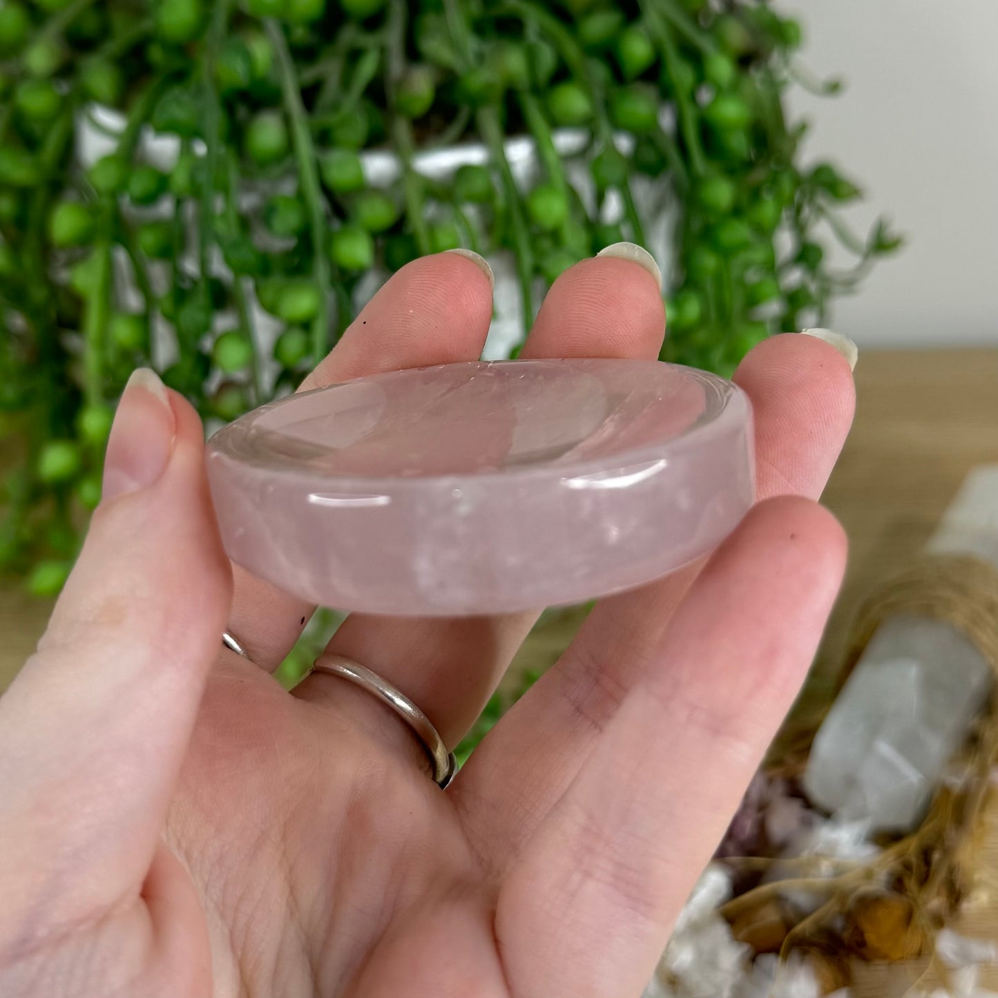 Rose Quartz Bowl (O650) (O649) (O645)