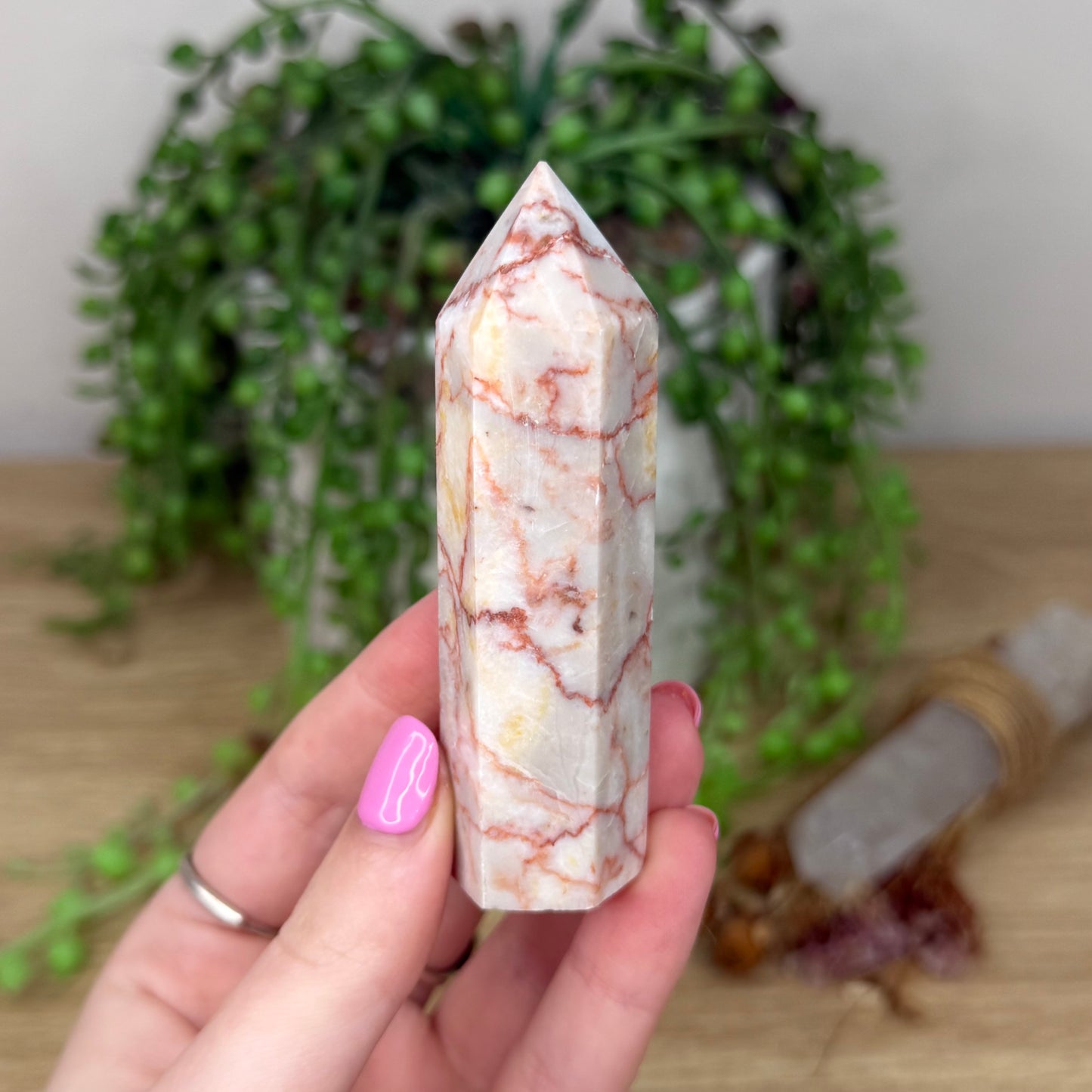 Red Vein Jasper Point (Z535)