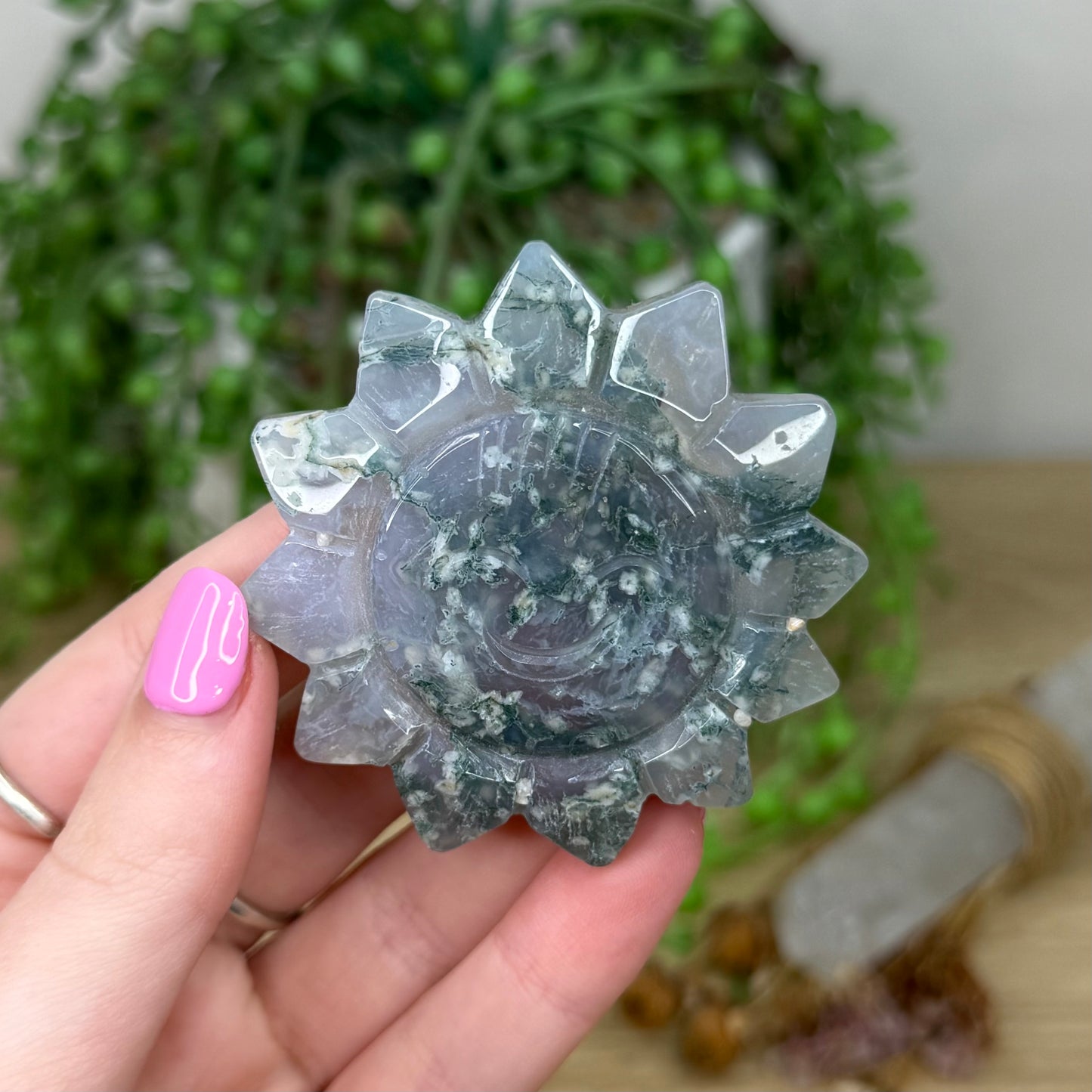 Moss Agate Sun On Stand (Z345)