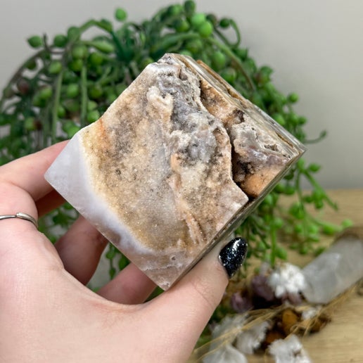 Sphalerite Floating Cube (H677)