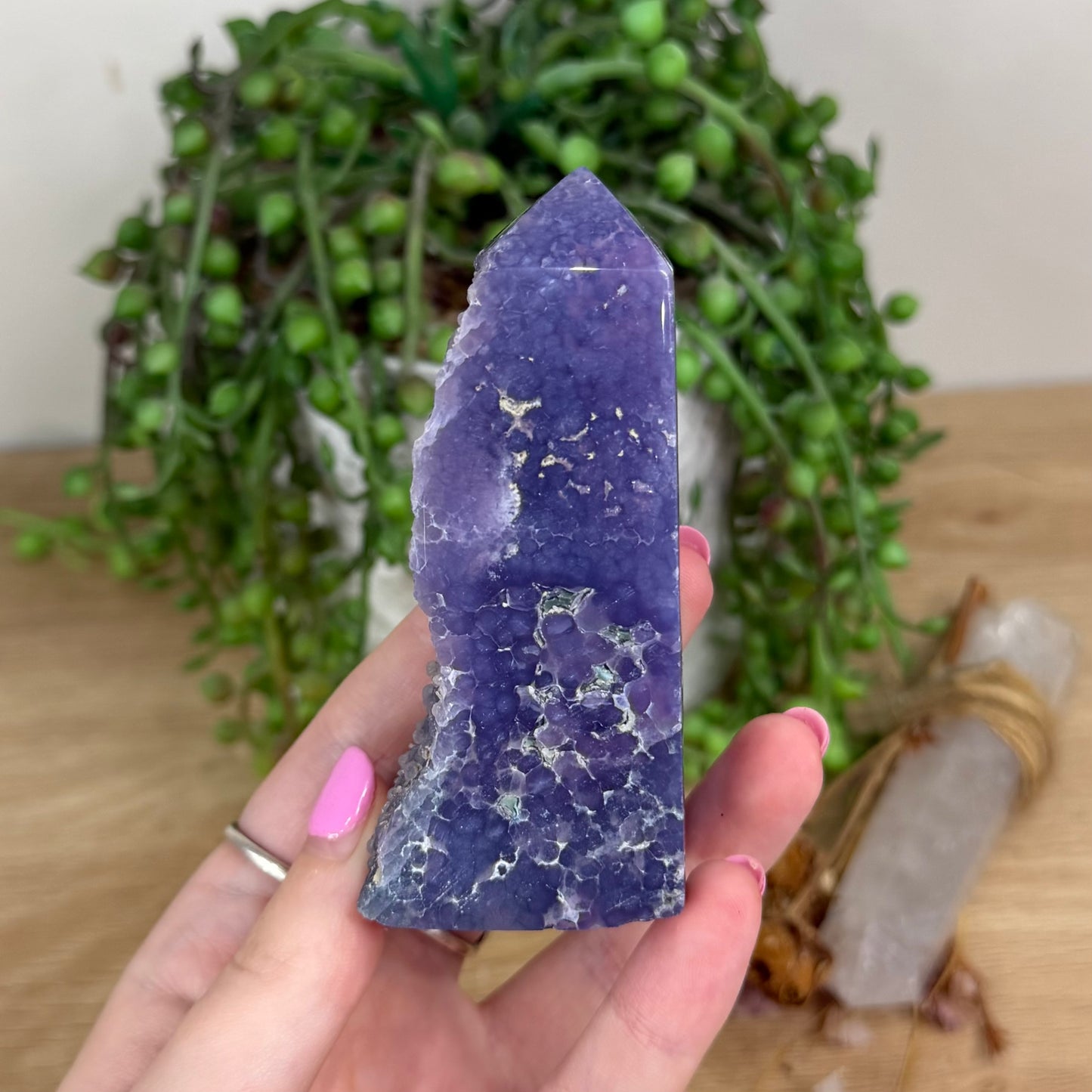 Grape Agate Point (X508)