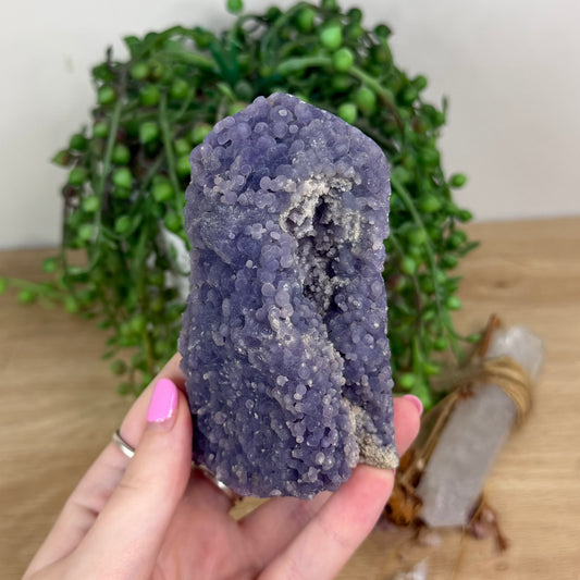 Grape Agate Tower (X510)