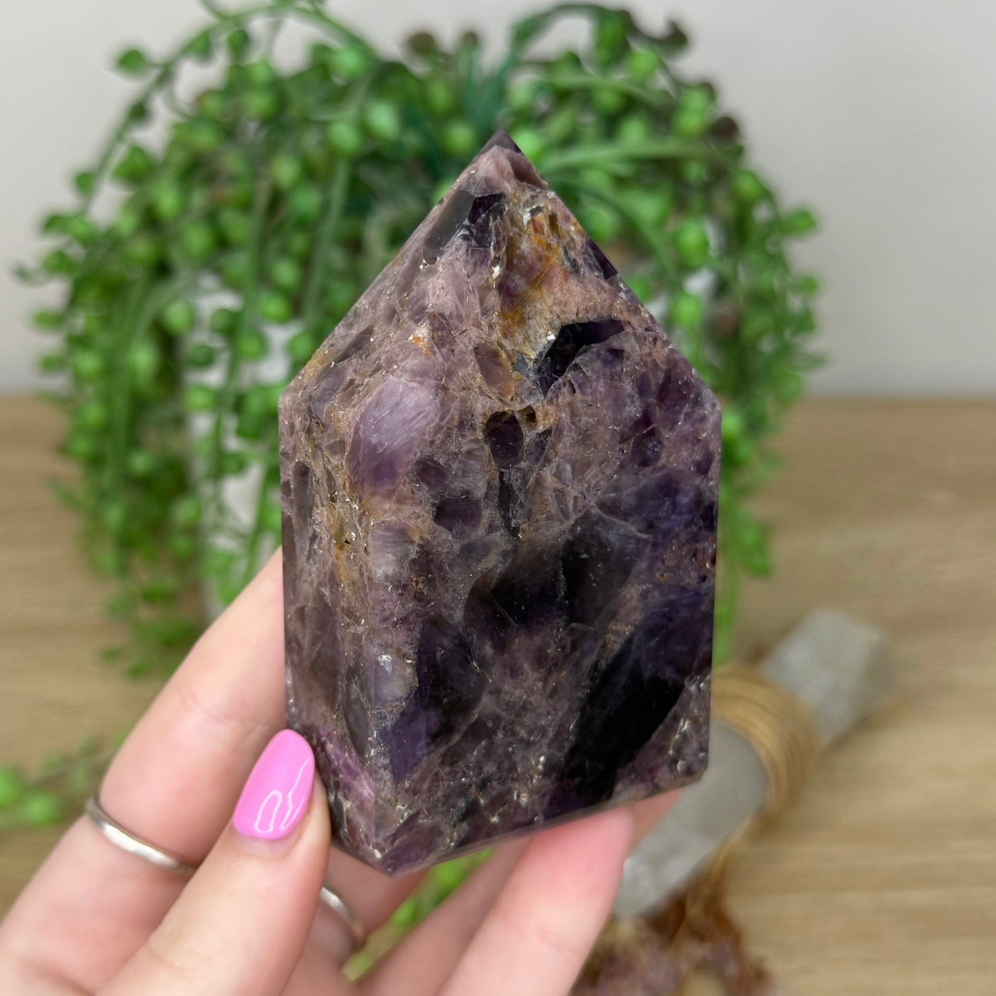 Alien Amethyst Point (Z339)