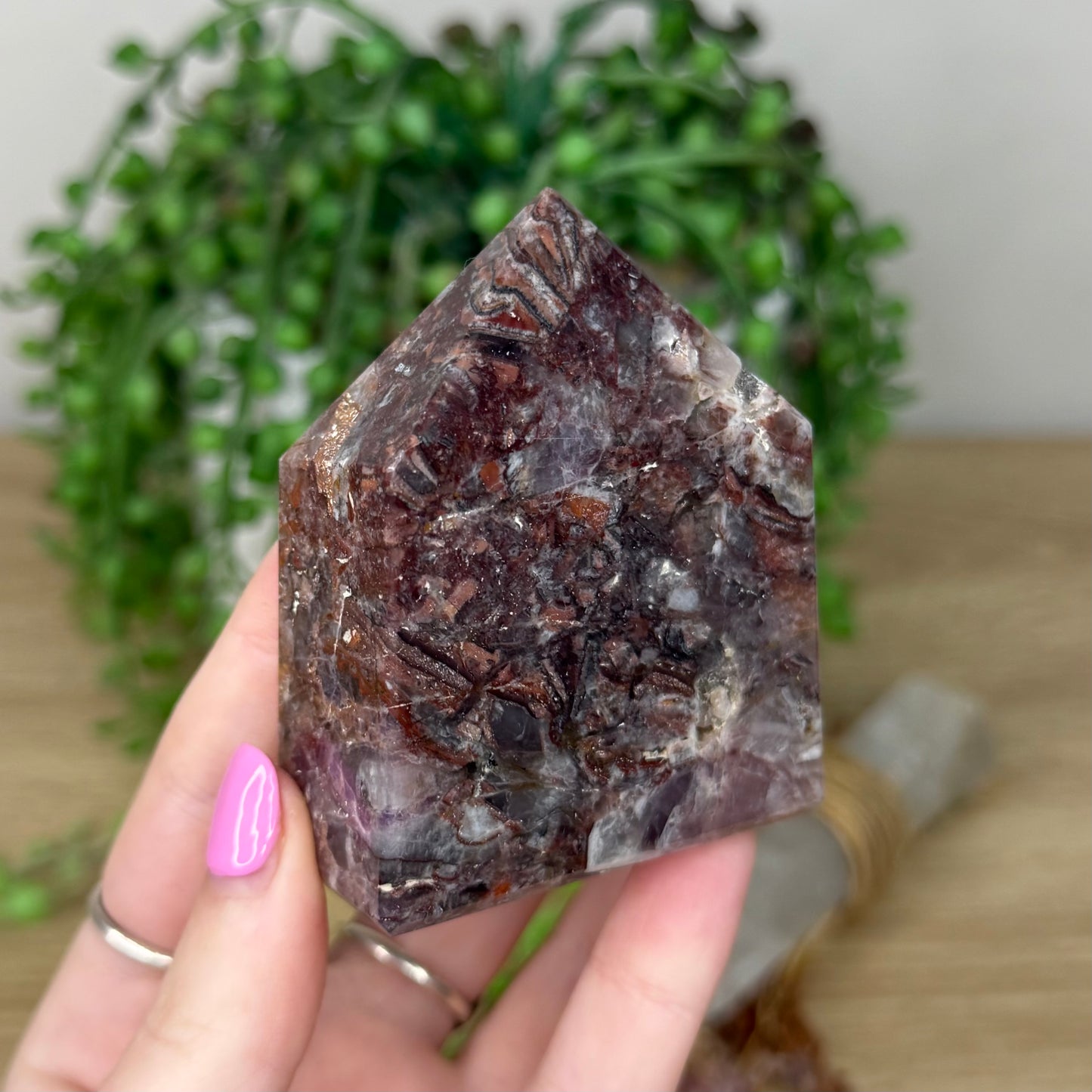 Alien Amethyst Point (Z338)