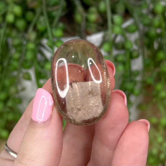 Smokey Rutile Palm Stone (U35)