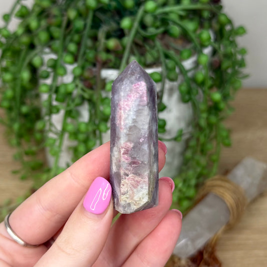 Plum Tourmaline Point (Z320)
