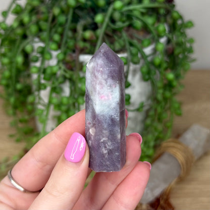 Plum Tourmaline Point (Z322)