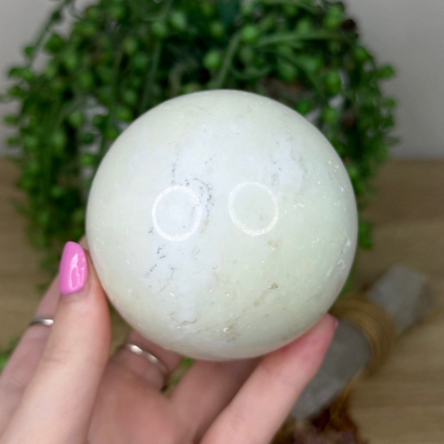 Magnesite Sphere (Z595)