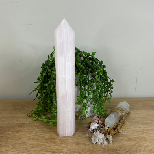 Pink Mangano Calcite Tower (P550)