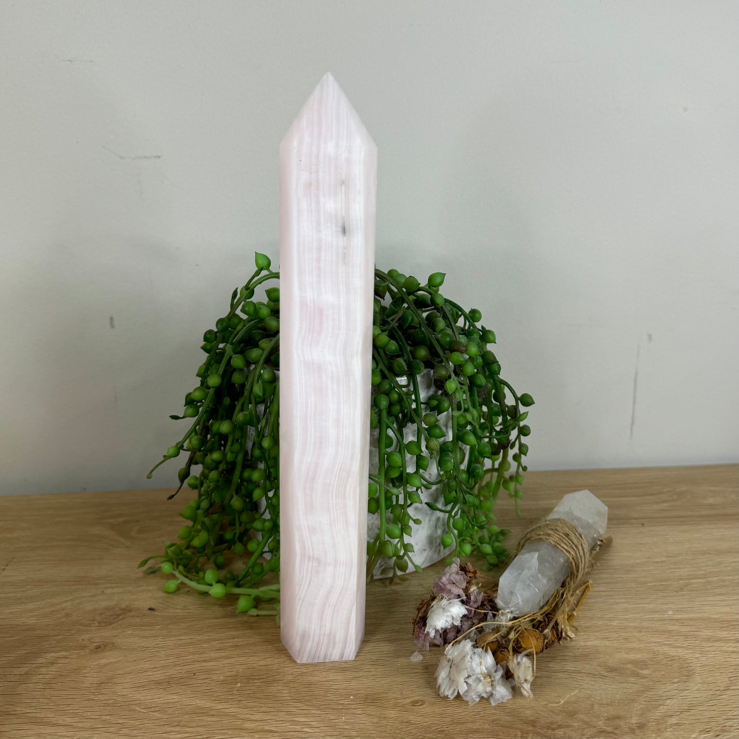 Pink Mangano Calcite Tower (P551)