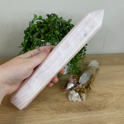 Pink Mangano Calcite Tower (P551)