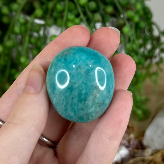 Amazonite Palm Stone (P657)